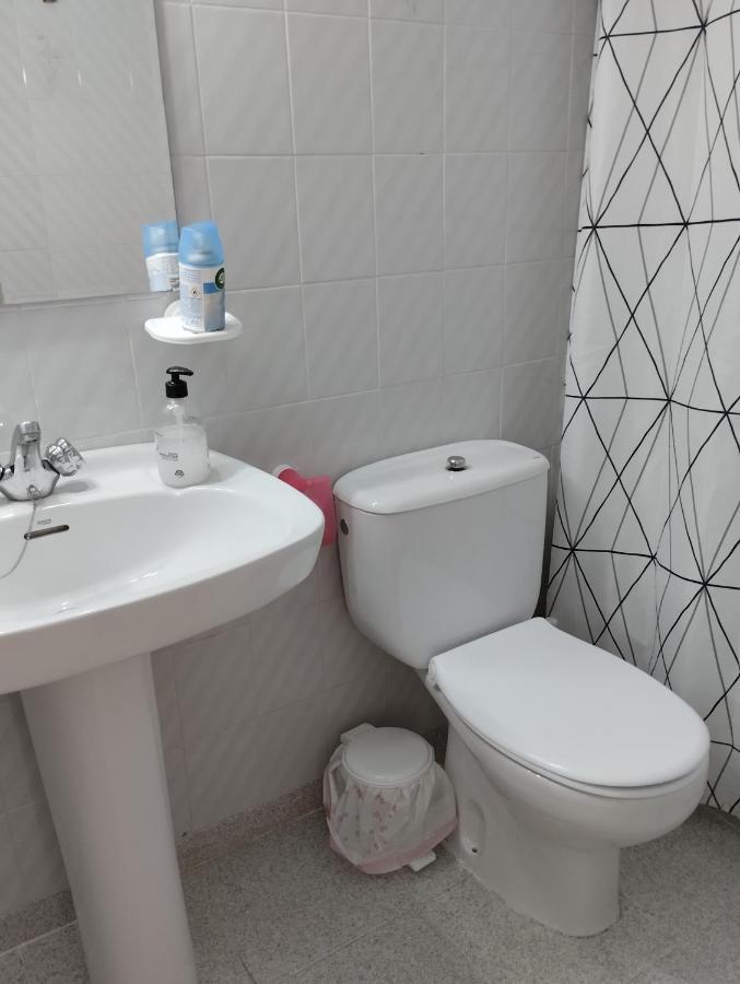 Luminoso, Centrico Y Silencioso Apartamento Jaca Eksteriør billede